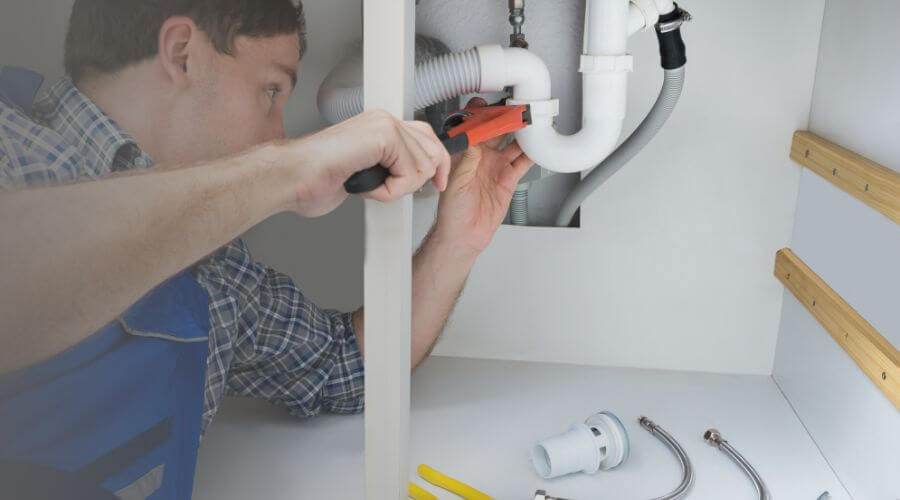 Professional same day plumber in Canton, KS